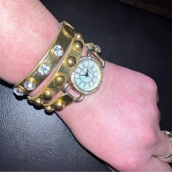 Gold Wrap Watch w/ Rhinestones & Mother of Pearl Face - Snap Button Close - Picture 4 of 12